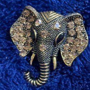 Elephant Brooch Pin Gold Tone‎ Rhinestone Animal Statement Jewelry